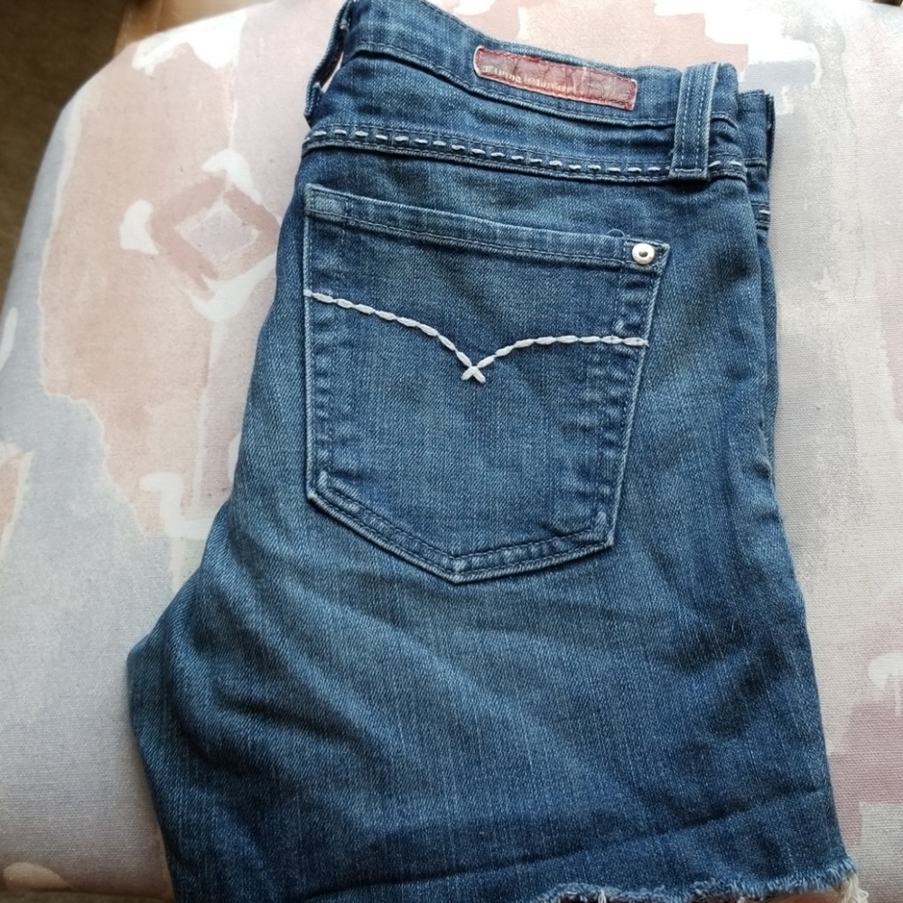 Short cut offs - Picture 3 of 3